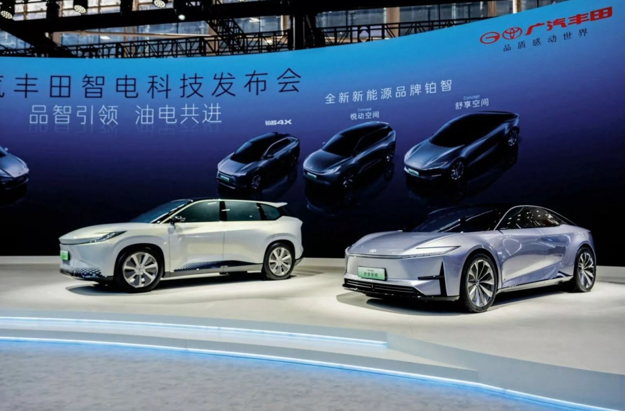 Δύο νέα ηλεκτρικά πρωτότυπα της Toyota στοχεύουν τους απόλυτους κυρίαρχους της ηλεκτροκίνησης. Το Tesla Model S και το εξαιρετικά καλοπουλημένο Model Y. Tesla Model S
