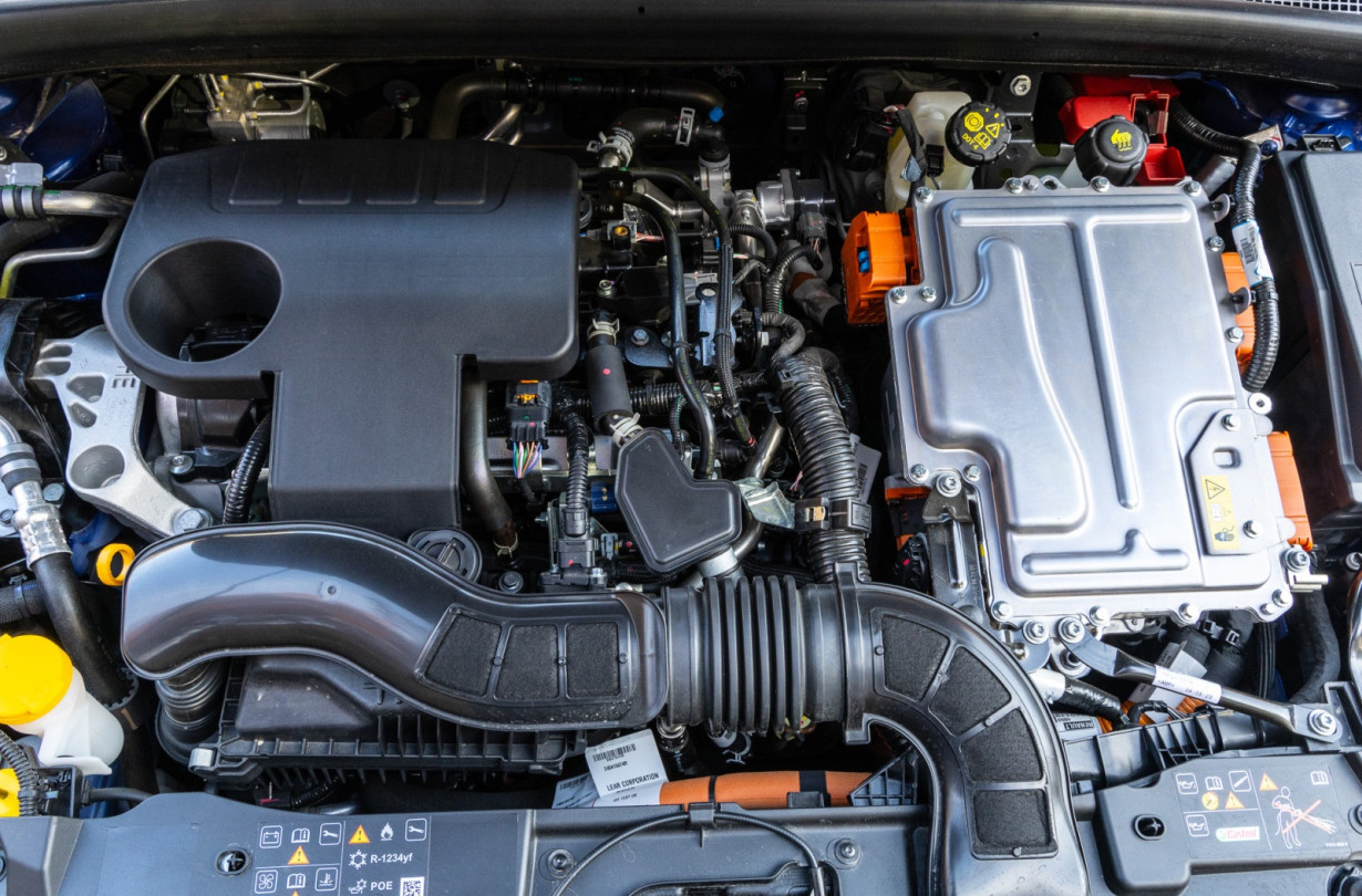 Ηλεκτρικά, θερμικά ή υβριδικά, ποια απ' όλα είναι πιο αξιόπιστα; Νέα έρευνα δίνει σαφείς απαντήσεις. Ηλεκτρικά