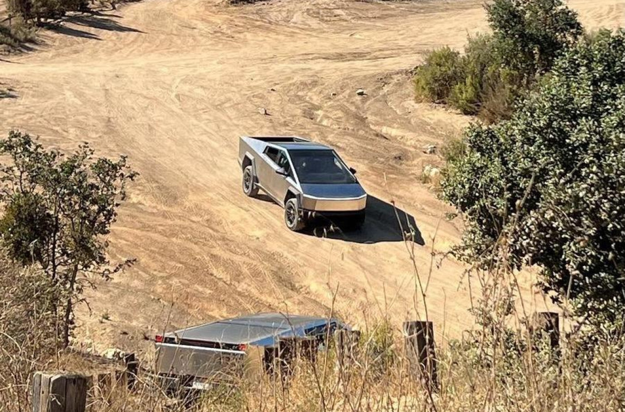 Τα τελευταία στάδια των δοκιμών του Tesla Cybertruck περιλαμβάνουν απαιτητικές off-road διαδρομές Tesla Cybertruck off road