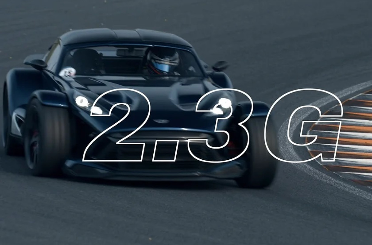 Το Donkervoort F22 «σηκώνει» 2,3 G πλευρικής επιτάχυνσης, νέο ρεκόρ για αυτοκίνητο παραγωγής. Donkervoort F22