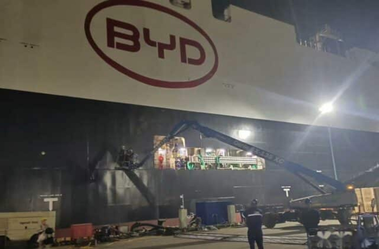 H BYD φτιάχνει δικά της πλοία για να μεταφέρει τα αυτοκίνητά της και να κατακτήσει τον πλανήτη. BYD