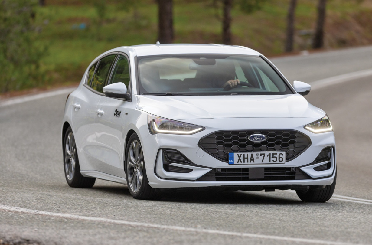 Το Ford Focus, με το αναβαθμισμένο σύστημα ενημέρωσης και ψυχαγωγίας SYNC 4 εξασφαλίζει απρόσκοπτες δυνατότητες συνδεσιμότητας Ford Focus