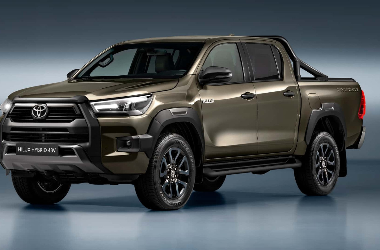 Το εμπορικό λανσάρισμα του ήπια υβριδικού Toyota Hilux θα γίνει μέσα στο 2024 Toyota Hilux