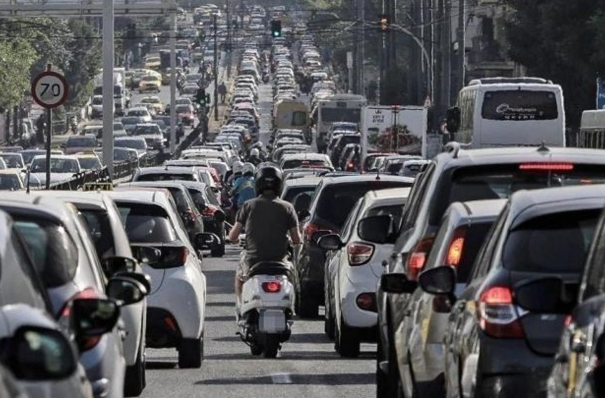 Ο θυμός και η λύπη αυξάνουν κατακόρυφα τις πιθανότητες για εμπλοκή σε τροχαίο ατύχημα Troxaia Atiximata