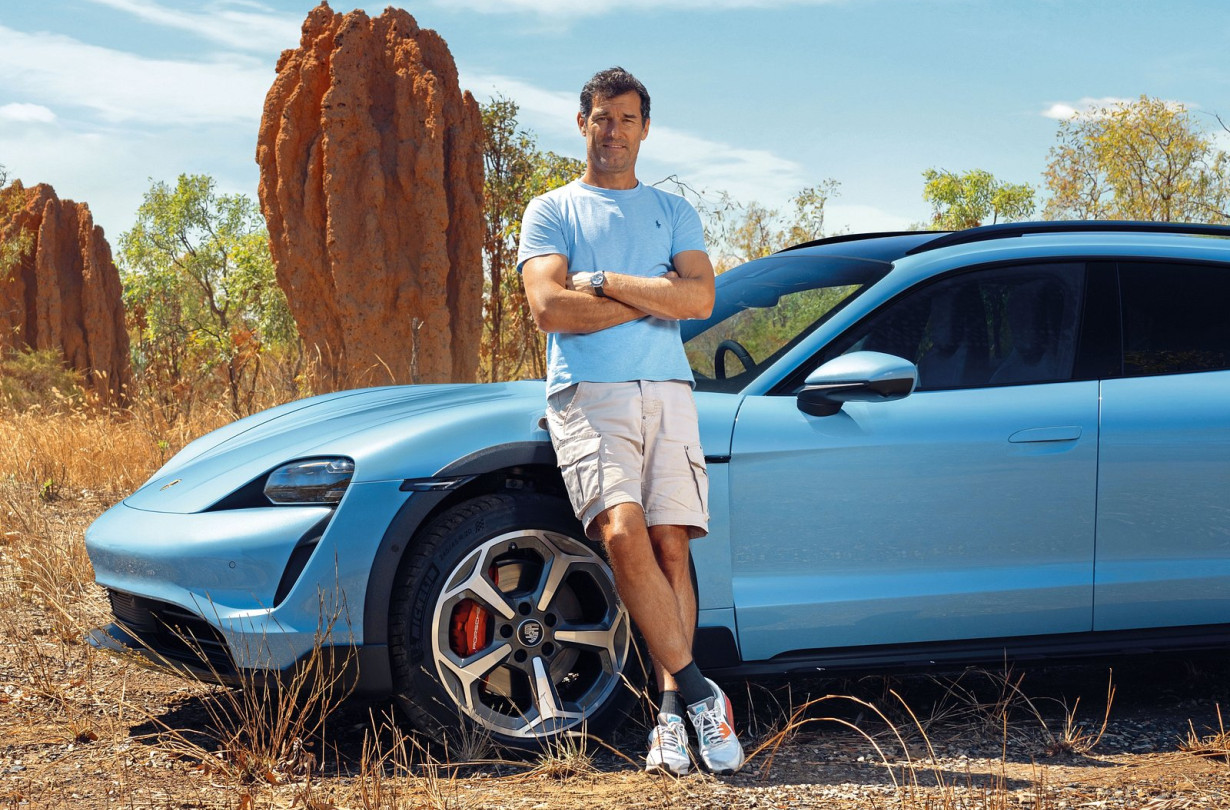 Ο Mark Webber αντιμετωπίζει την αυστραλιανή έρημο με την Taycan Cross Turismo. Porsche Taycan Cross Turismo
