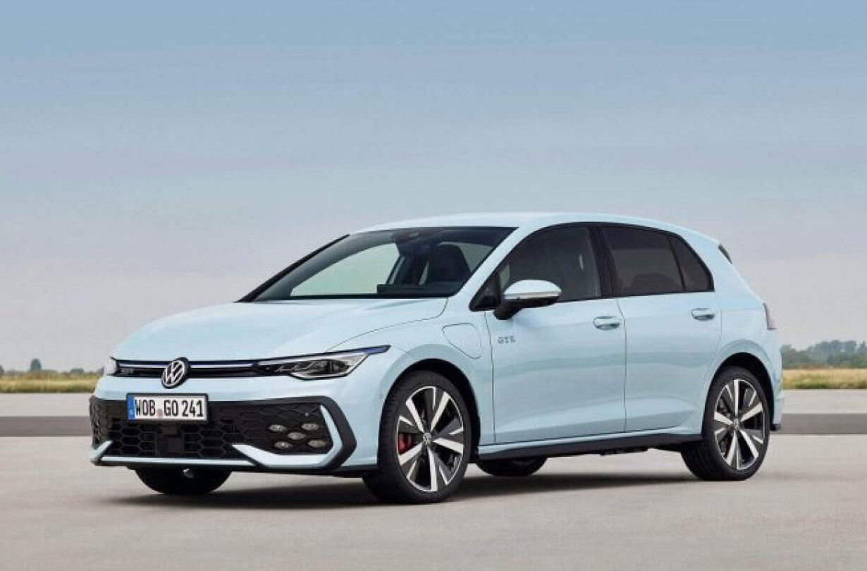 Τέλος το ID.3, ήταν ένα στοίχημα που δεν απέδωσε. Τo Golf είναι πολύ σκληρό για να πεθάνει, με 50 χρόνια καριέρας Volkswagen Golf