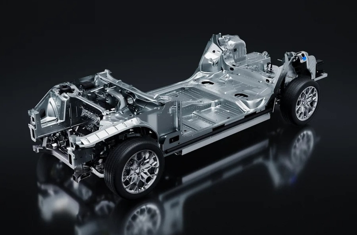 H νέα πλατφόρμα STLA Large θα φιλοξενήσει οχτώ νεά μοντέλα μέχρι το 2026, με τον Όμιλο Stellantis να θέτει ως στόχο τα 800 km αυτονομίας Stellantis STLA Large Platform