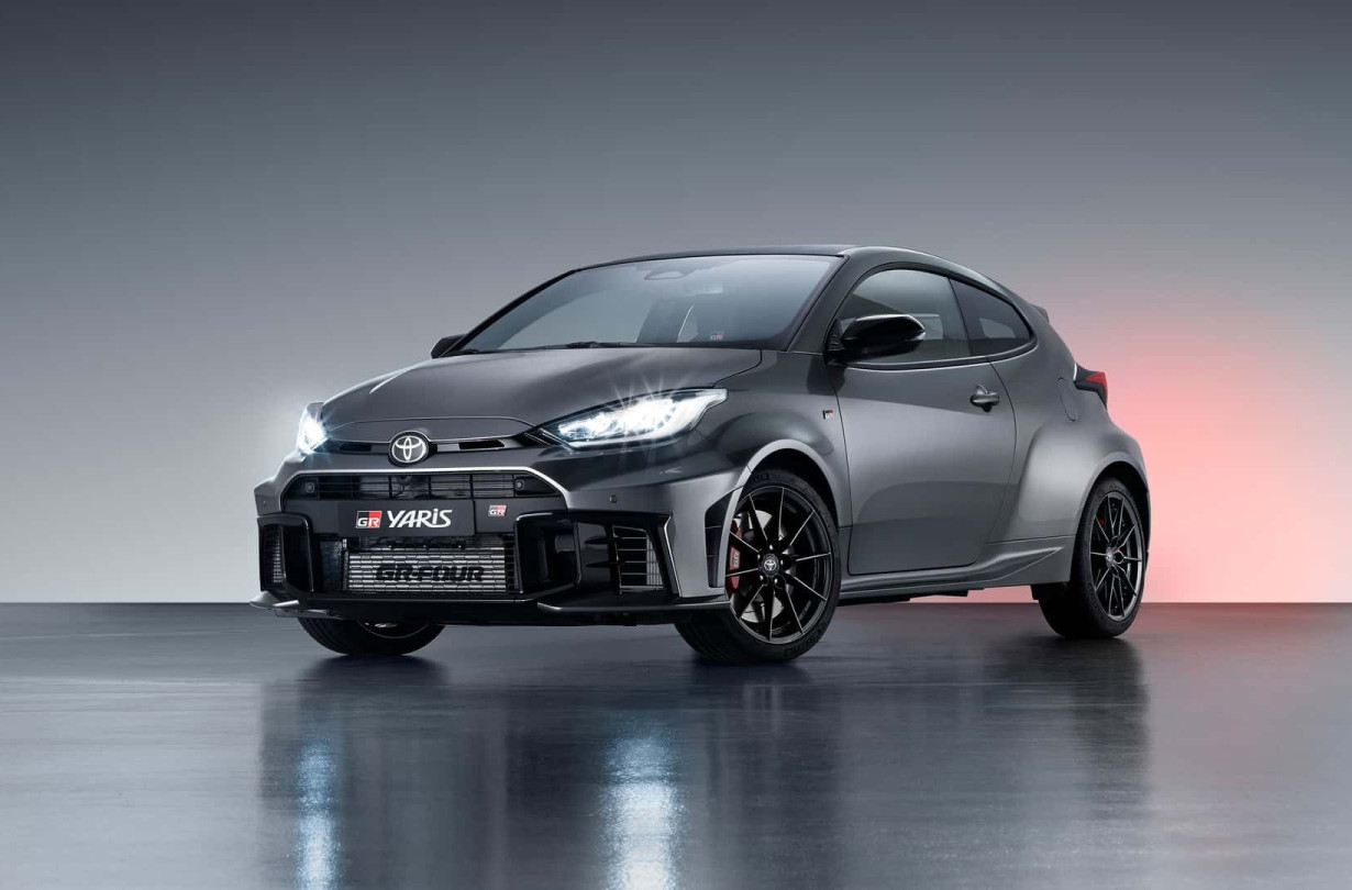 To ανανεωμένο Toyota GR Yaris, με τους 280 PS και το αυτόματο κιβώτιο οχτώ σχέσεων θα είναι διαθέσιμο για παραγγελία στην χώρα μας τον Απρίλιο του τρέχοντος έτους Toyota GR Yaris