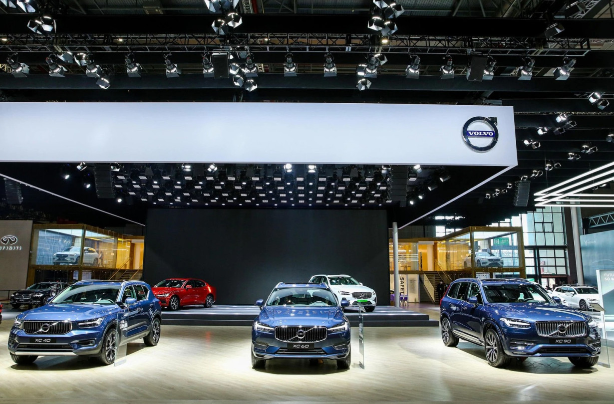 To 2023, η Volvo πούλησε 708.716 αυτοκίνητα, εκ των οποίων τα 113.419 ήταν αμιγώς ηλεκτρικά Volvo Sales