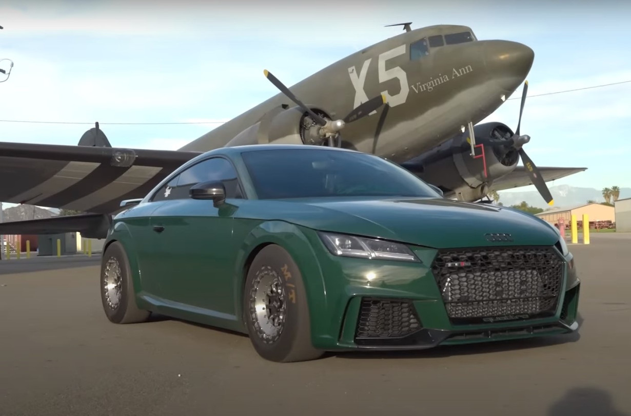 Με ισχύ αντίστοιχη της Bugatti Veyron, το βελτιωμένο Audi TT RS τολμά να τα βάλει με το Lucid Air Sapphire. Lucid Air Sapphire