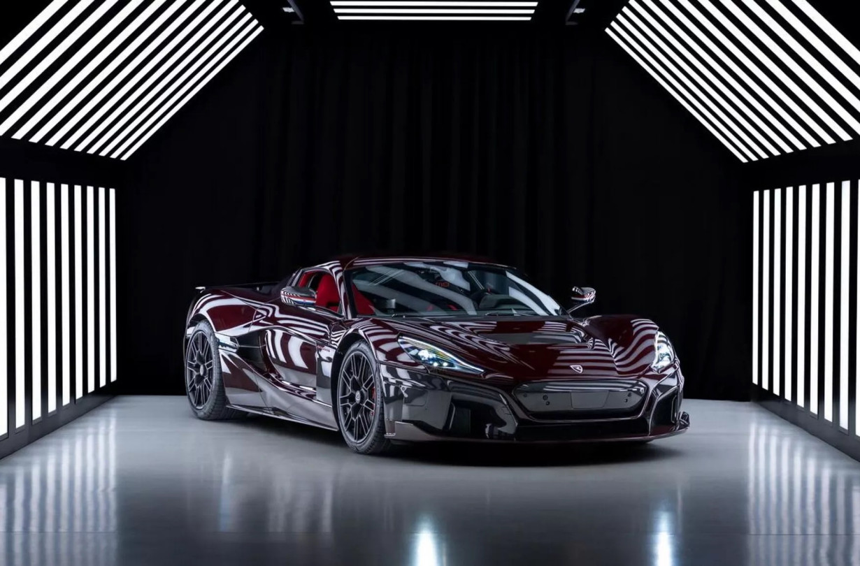 Ο Mate Rimac δεν θα χρειάζεται πια να ζητιανεύει test drive για να οδηγήσει το πιο γρήγορο ηλεκτρικό hypercar του πλανήτη. Mate Rimac