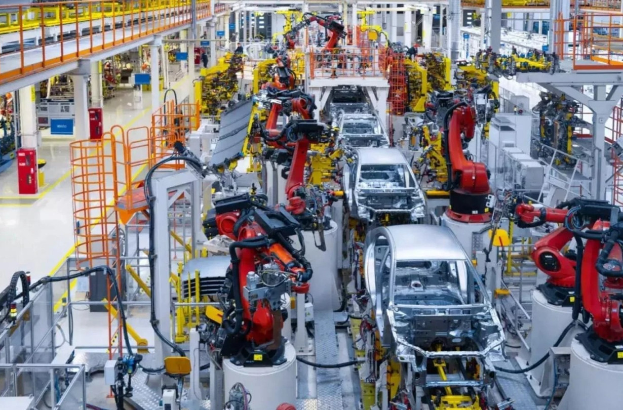 Οι Κινέζοι κατασκευαστές, σε πολλές περιπτώσεις πωλούν τα αυτοκίνητά τους στην Ευρώπη με τιμές δύο και τρεις φορές πάνω σε σχέση με την εγχώρια αγορά  China Line Production Nio