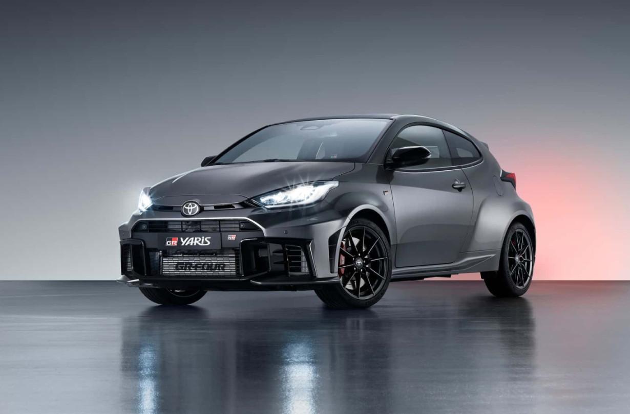 Τι είναι ακόμα καλύτερο από ένα GR Yaris; Μα ένα GR Yaris που θα φοράει τα αξεσουάρ της TRD! GR Yaris