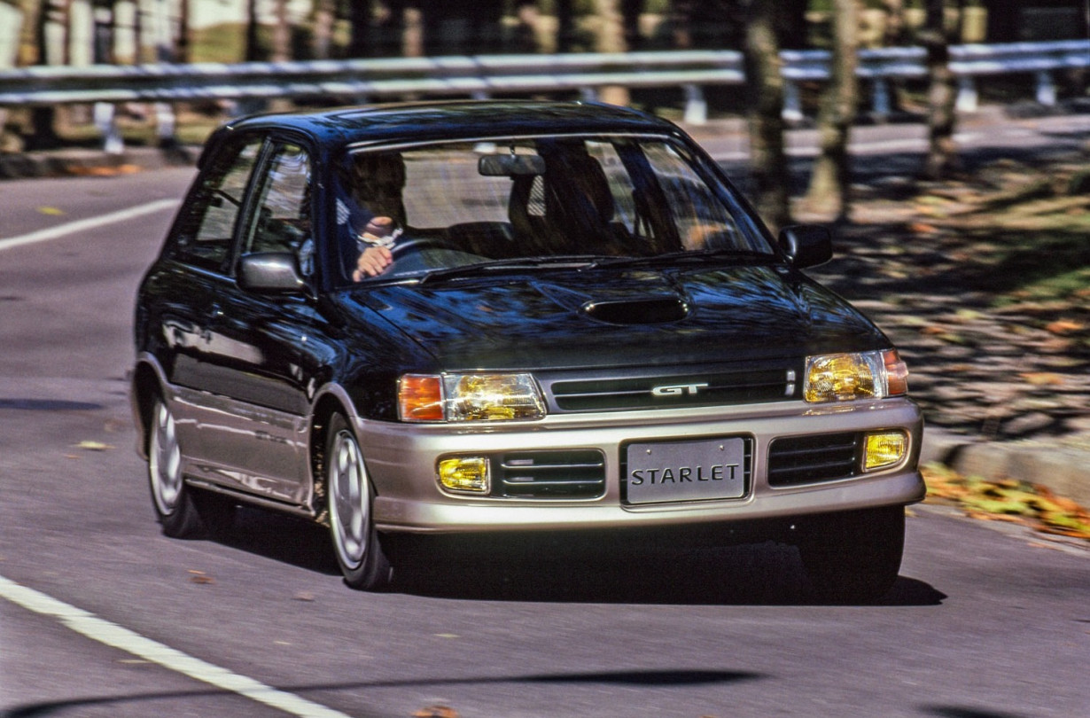 Το προσθιοκίνητο Toyota Starlet αναμένεται να φορά ένα 3κύλινδρο 1.300αρη μοτέρ, με απόδοση 150 ίππων. Δύσκολα πάντως θα το δούμε στα μέρη μας Toyota Starlet GT Turbo