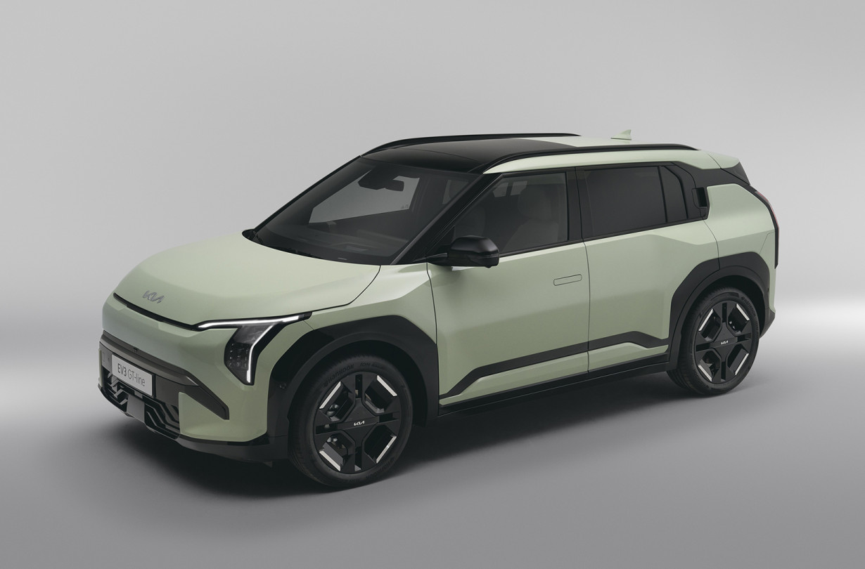 To μήκους 4,3 m Kia EV3 μπορεί να διανύσει 600 km, με την τιμή του να υπολογίζεται κοντά στις €35.000 Kia EV3