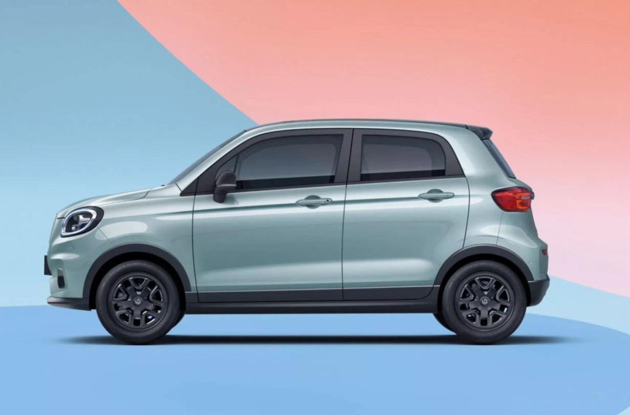 6πλή απόβαση της Leapmotor στην Ευρώπη, διά χειρός Stellantis. Αρχής γενομένης με το προσιτό T03 και το φιλόδοξο C10. Leapmotor