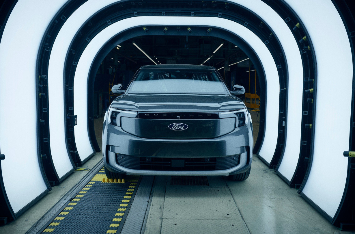 Ένα Ford Explorer γεννιέται κάθε 54", στο νέο Κέντρο Ηλεκτρικών Οχημάτων της φίρμας στη Κολωνία Ford Explorer Cologne