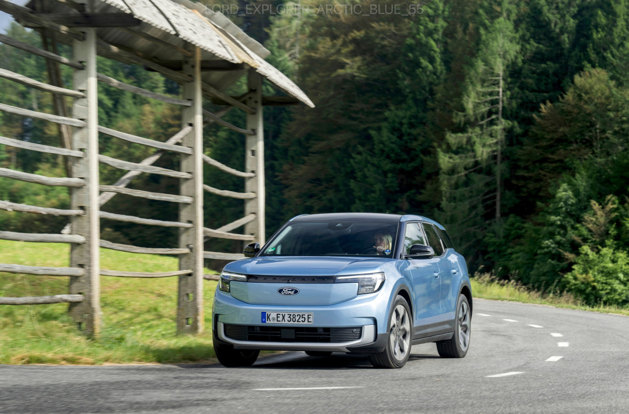 Το νέο Ford Explorer είναι διαθέσιμο στην ελληνική αγορά στις εκδόσεις Style και Premium, από €48.700 και €51.400, αντίστοιχα Ford Explorer