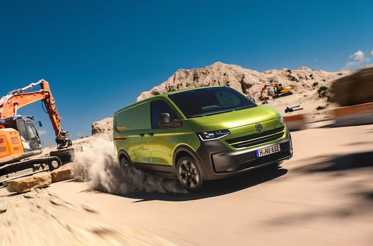 Το VW Transporter πέρασε στην 7η γενιά του, ερχόμενο με ντίζελ, PHEV και 100% ηλεκτρικές διαμορφώσεις VW Transporter