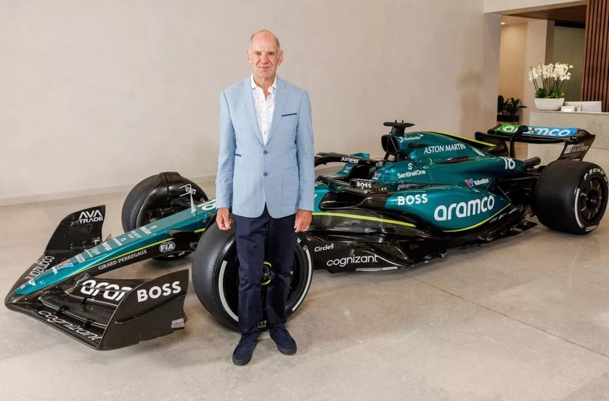 Από όλους τους μνηστήρες, ο Adrian Newey διάλεξε την Aston Martin. Adrian Newey