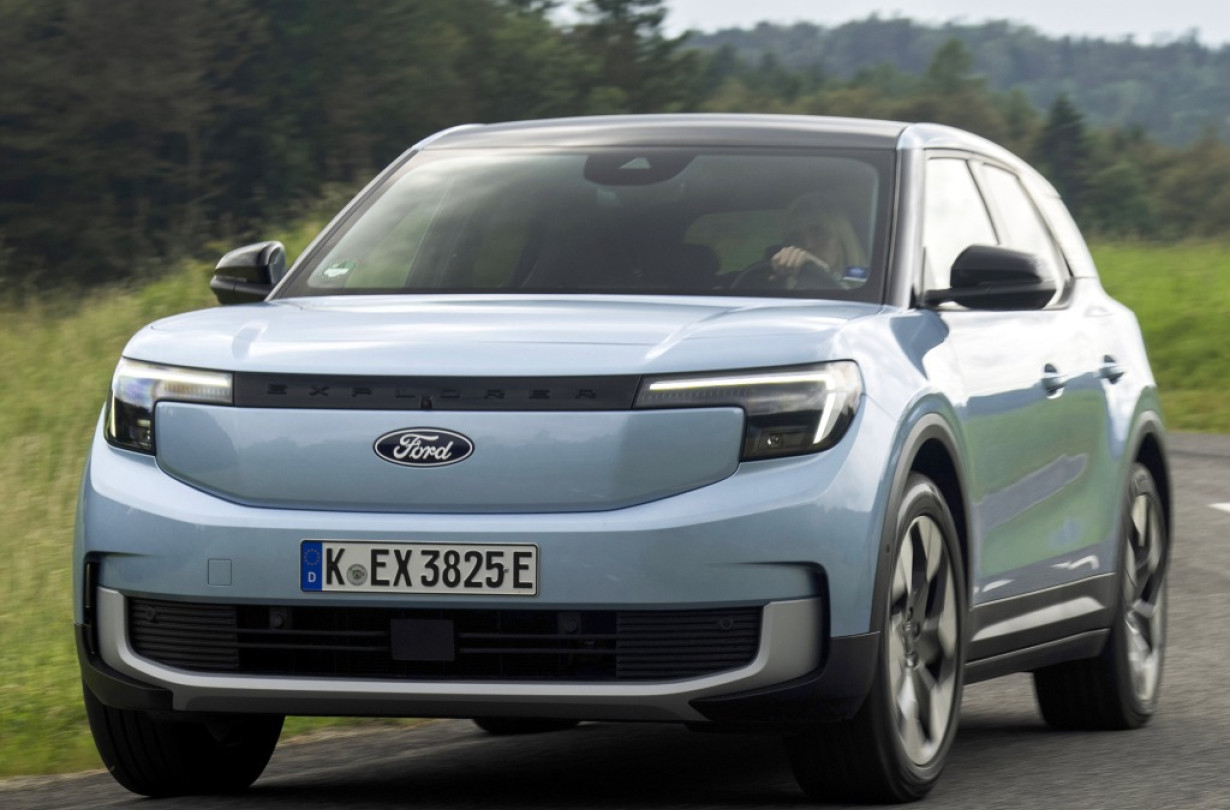 Διαθέσιμο από €39.700, το Ford Explorer είναι ήδη στην Ελλάδα και σας προσκαλεί να το δείτε από κοντά και να το οδηγήσετε στο επίσημο δίκτυο αντιπροσώπων της φίρμας Ford Explorer