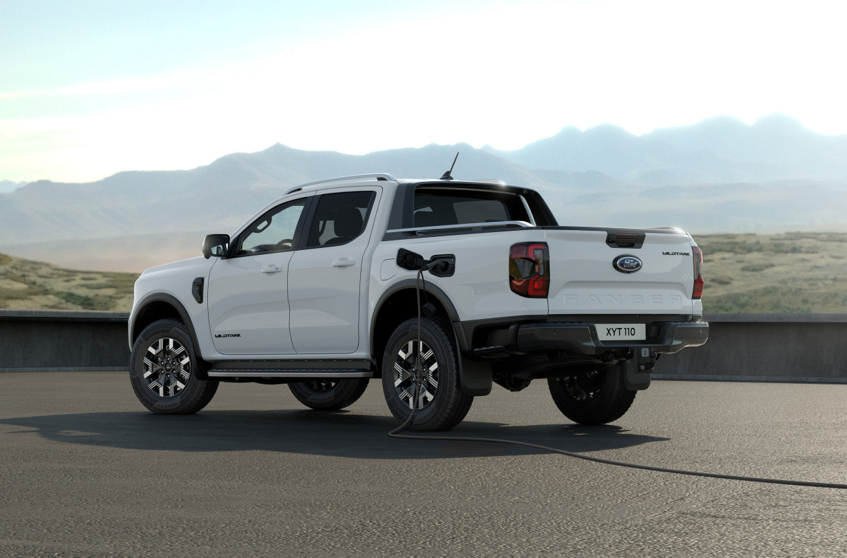 To Ford Ranger, το πρώτο επαναφορτιζόμενο υβριδικό pick-up, θα παρουσιαστεί στην Έκθεση IAA Trasportation Ford Ranger PHEV