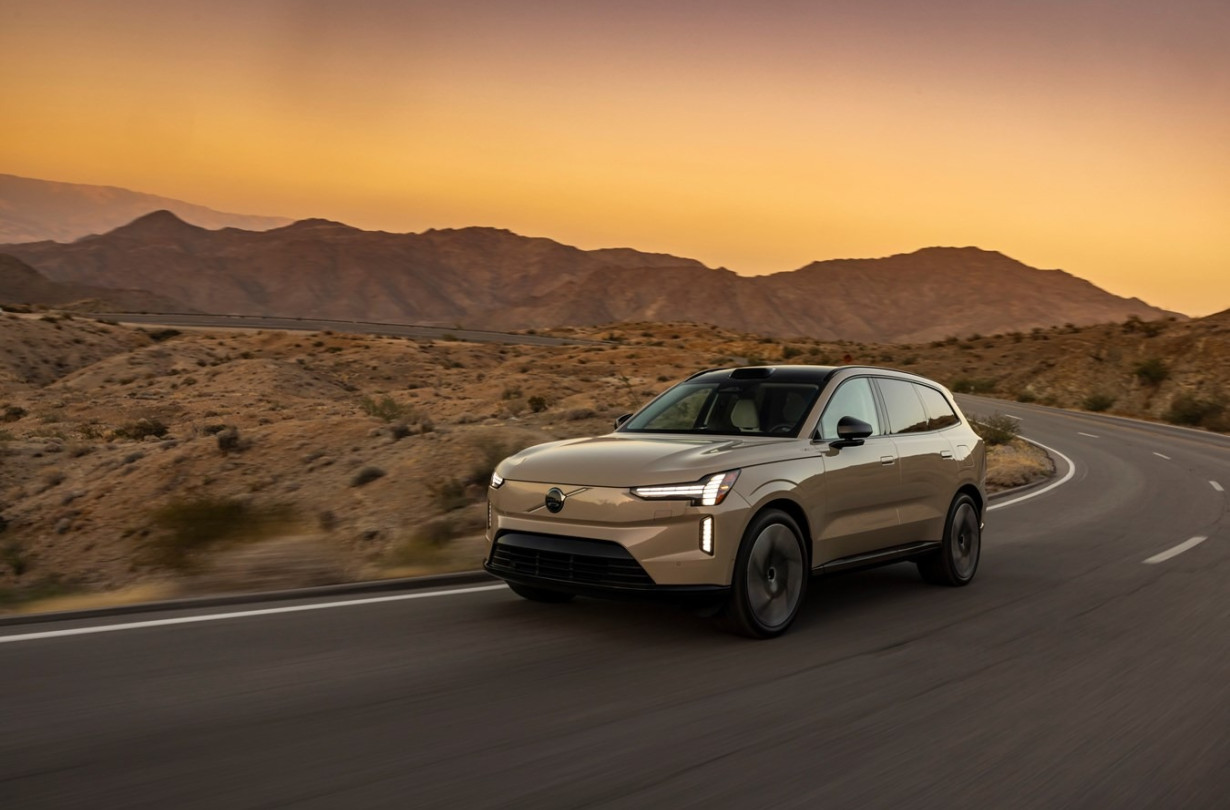 Το Volvo EX90, το ασφαλέστερο μοντέλο της φίρμας, αναμένεται να μας ζυγίζει... για καλό σκοπό Volvo EX90
