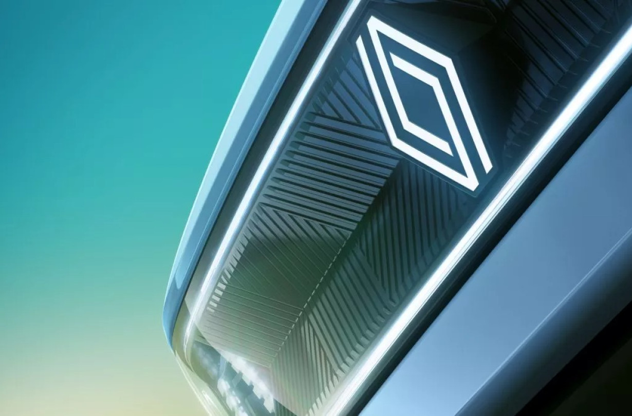 Το νέο Renault 4 E-Tech Electric δανείζεται πολλά στοιχεία από τον προκάτοχό της, θέλοντας να ακολουθήσει την πολύ επιτυχημένη πορεία του Renault 4 E-Tech Electric