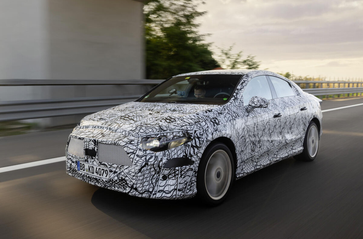 H νέα Mercedes-Benz CLA θα είναι η γερμανική απάντηση στο Tesla Model 3. Mercedes-Benz CLA