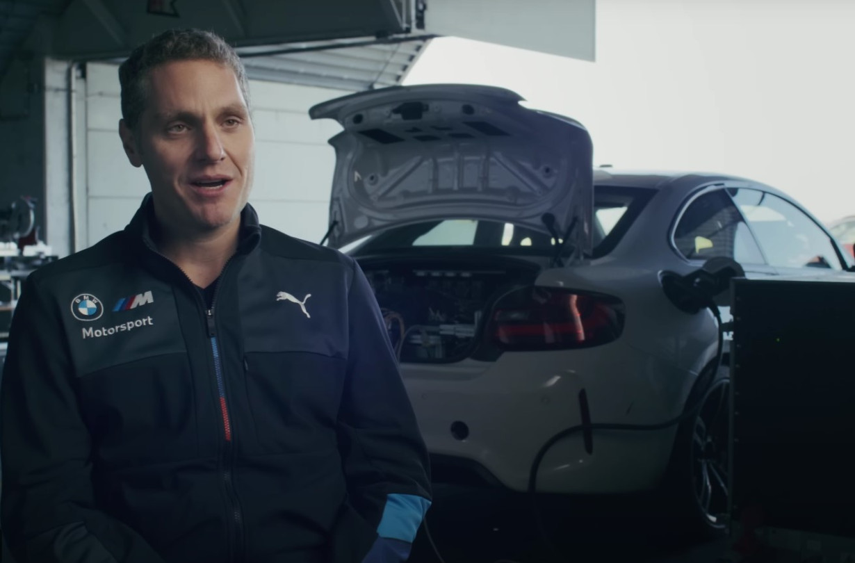 Για να παρουσιαστεί η ηλεκτρική M3, οι Βαυαροί «τρέχουν» ένα μυστικό project εδώ κι έξι χρόνια. BMW M2