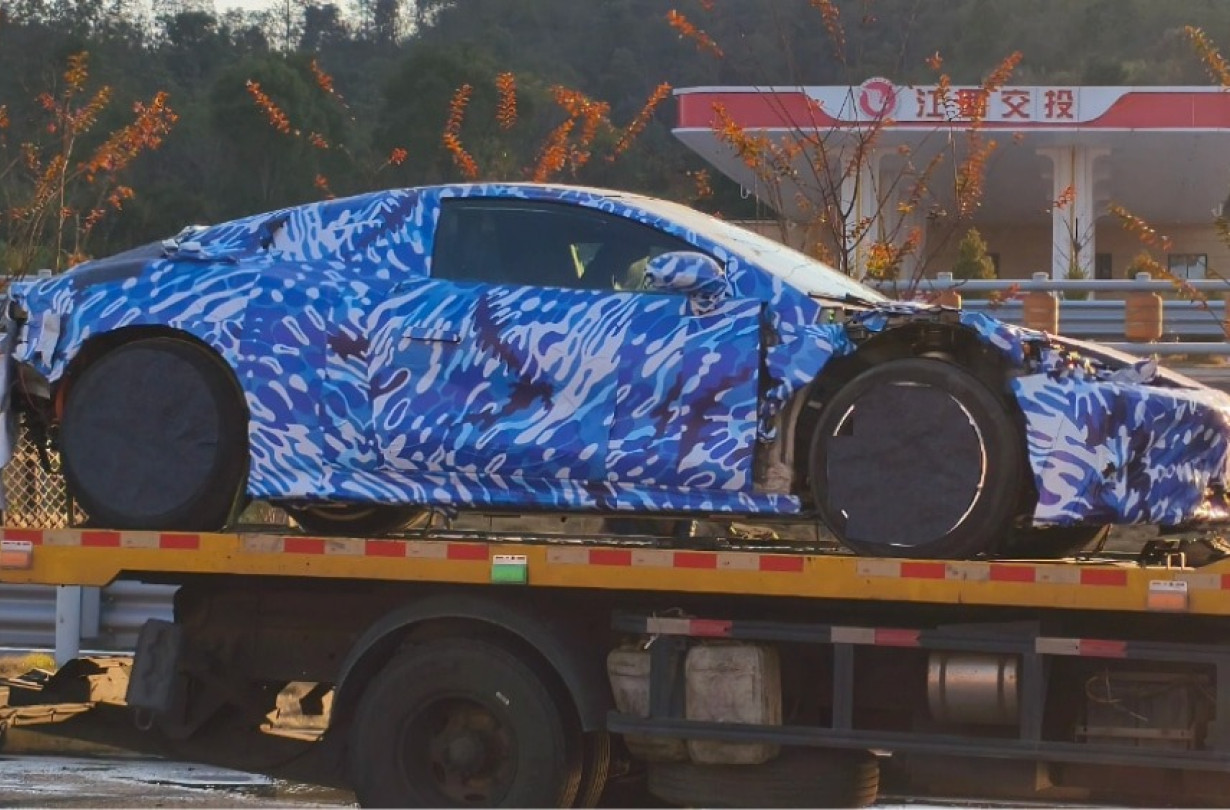 Η επίσημη παρουσίαση του σπορ κουπέ της BYD αναμένεται να γίνει στην Έκθεση Αυτοκινήτου της Σαγκάης τον Απρίλιο του 2025. BYD