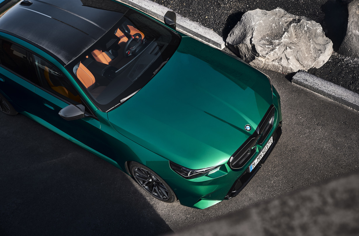 Η επανάσταση στα σεντάν υψηλών επιδόσεων, με απόλυτη προσαρμογή στα νέα περιβαλλοντικά πρότυπα, σας περιμένει στην BMW Σπανός ΑΕ. BMW M5