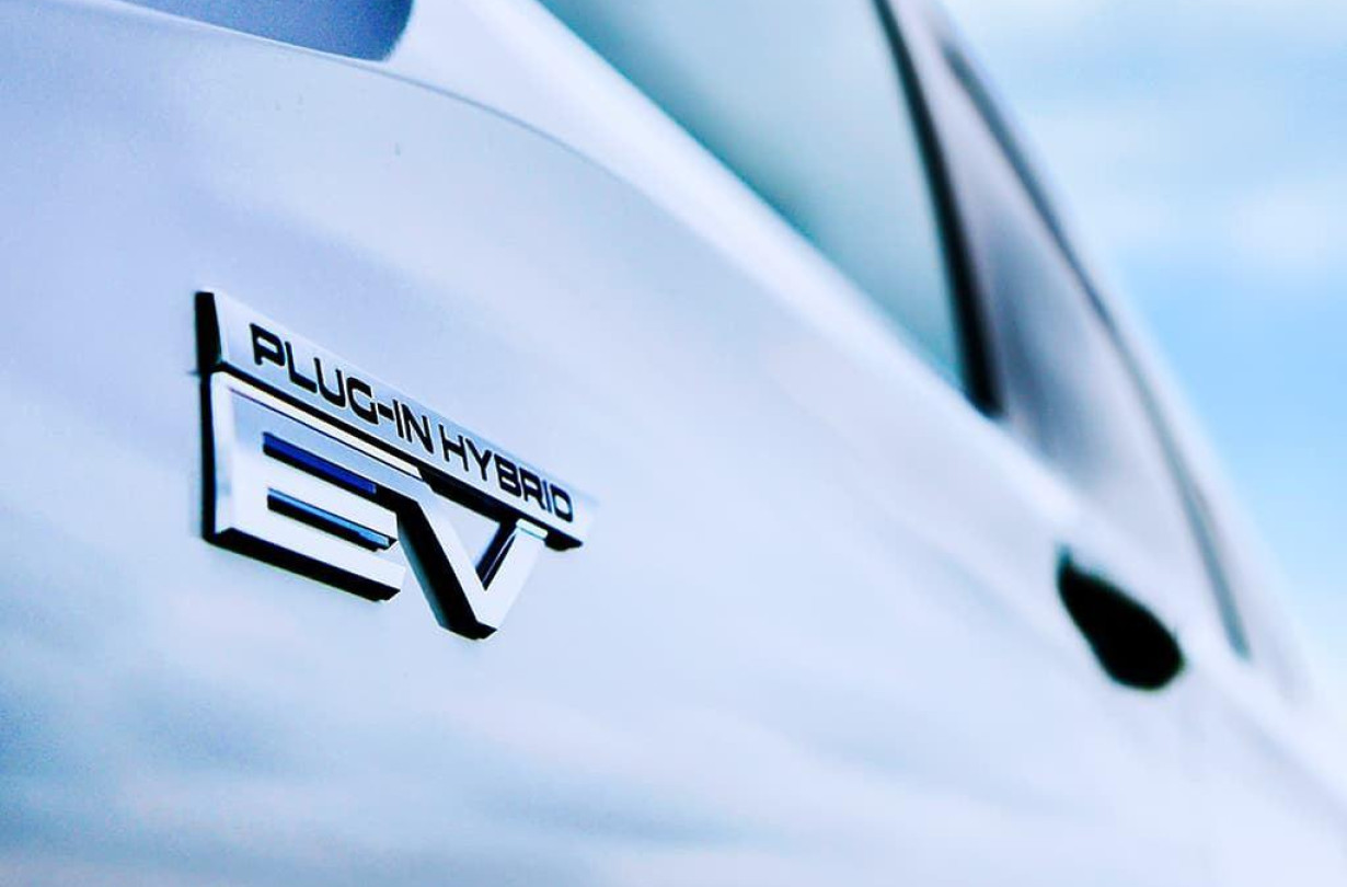 Ο κύκλος πιστοποίησης για τα plug-in hybrid ανέβηκε από τα 800 στα 2.200 km και σε ευρύτερο φάσμα θερμοκρασίας. Και το 2027 θα ανέβει στα 4.260 km. Plug-in hybrid