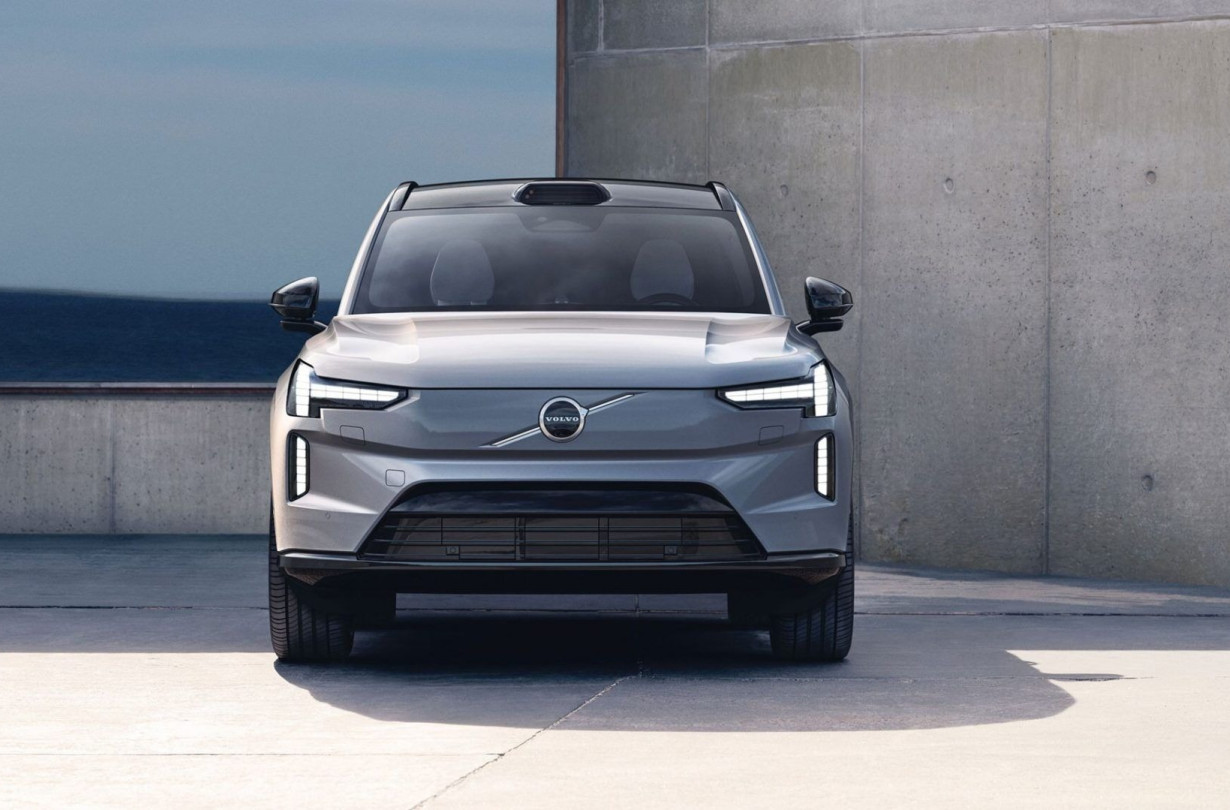 Το Volvo EX60 δεν είναι απλώς ένα νέο ηλεκτρικό SUV – είναι το μέλλον της Volvo σε μία πλατφόρμα. Volvo EX90