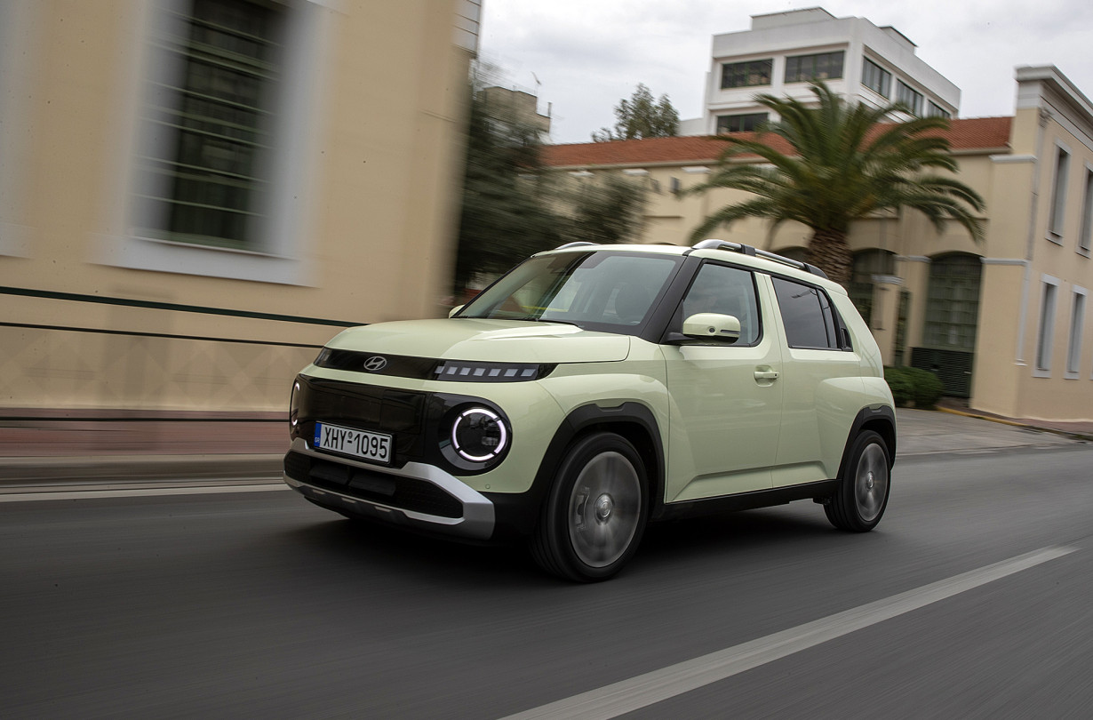Το Hyundai Inster φέρνει την ηλεκτροκίνηση στην πόλη με στιλ, τεχνολογία και προσιτή τιμή. Hyundai Inster