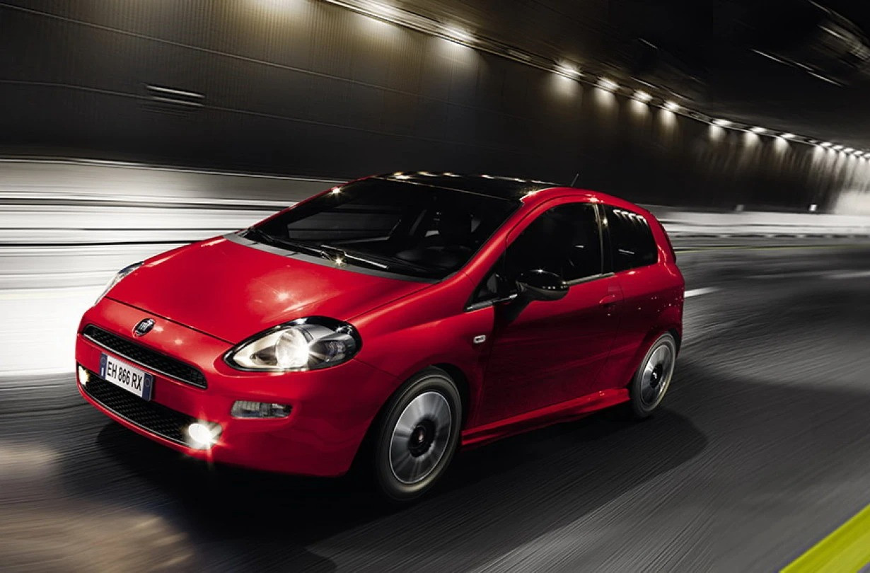 Το FIAT Punto θα μπορούσε να επιστρέψει είτε ως SUV είτε ως ένα μικρό, διασκεδαστικό αυτοκίνητο πόλης. Πάντα στη θεωρία όμως FIAT Punto