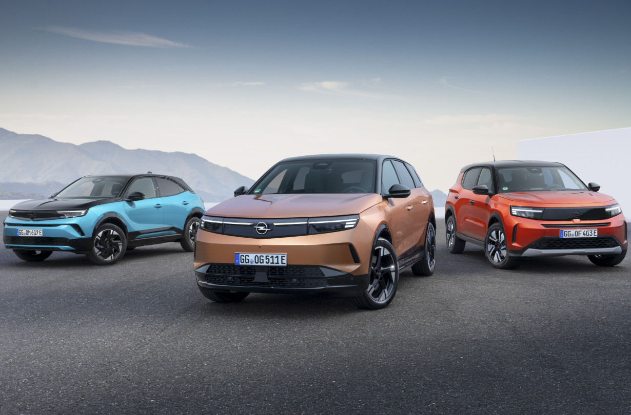Τα ηλεκτρικά Opel Mokka, Grandland και Frontera προσφέρονται σε αντίστοιχες τιμές με τις ήπια υβριδικές εκδόσεις Opel Electric SUV