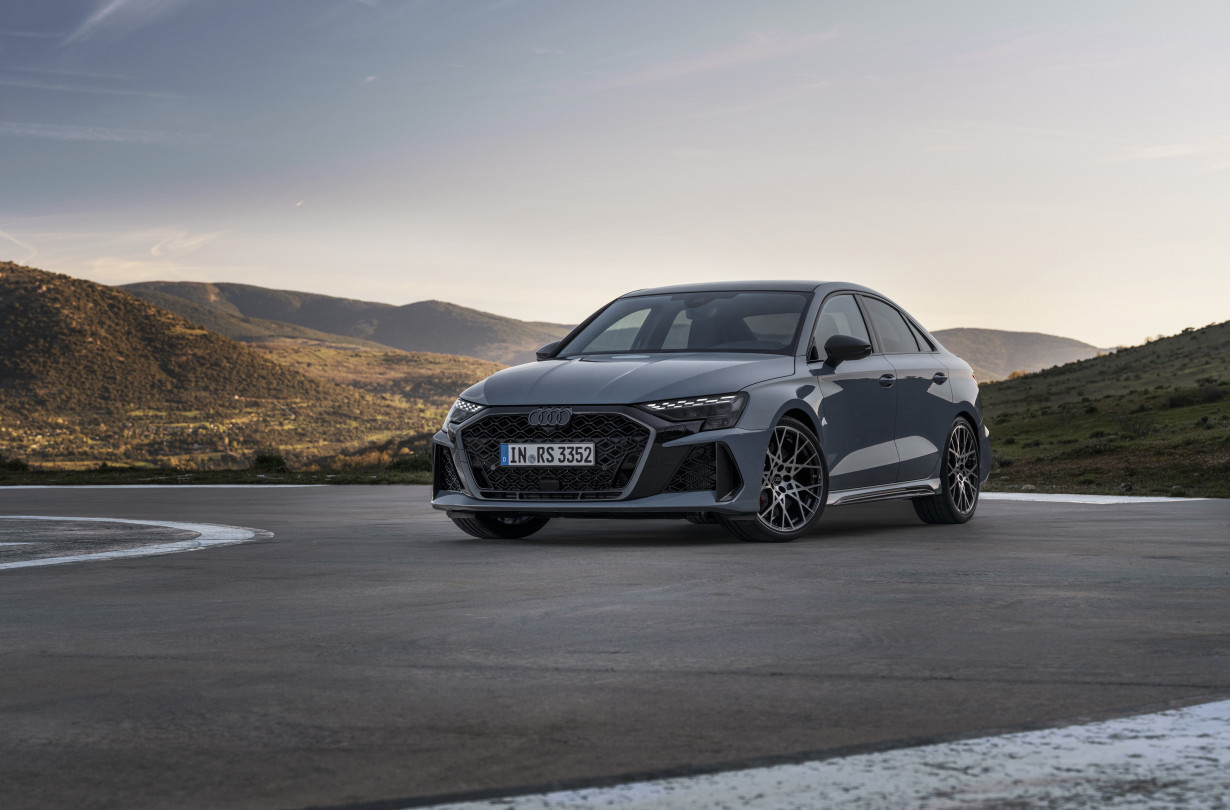 Το Audi RS3 MY2025 έγραψε στο Nürburgring ταχύτερο χρόνο κατά 7" έναντι του προκατόχου του Audi RS3