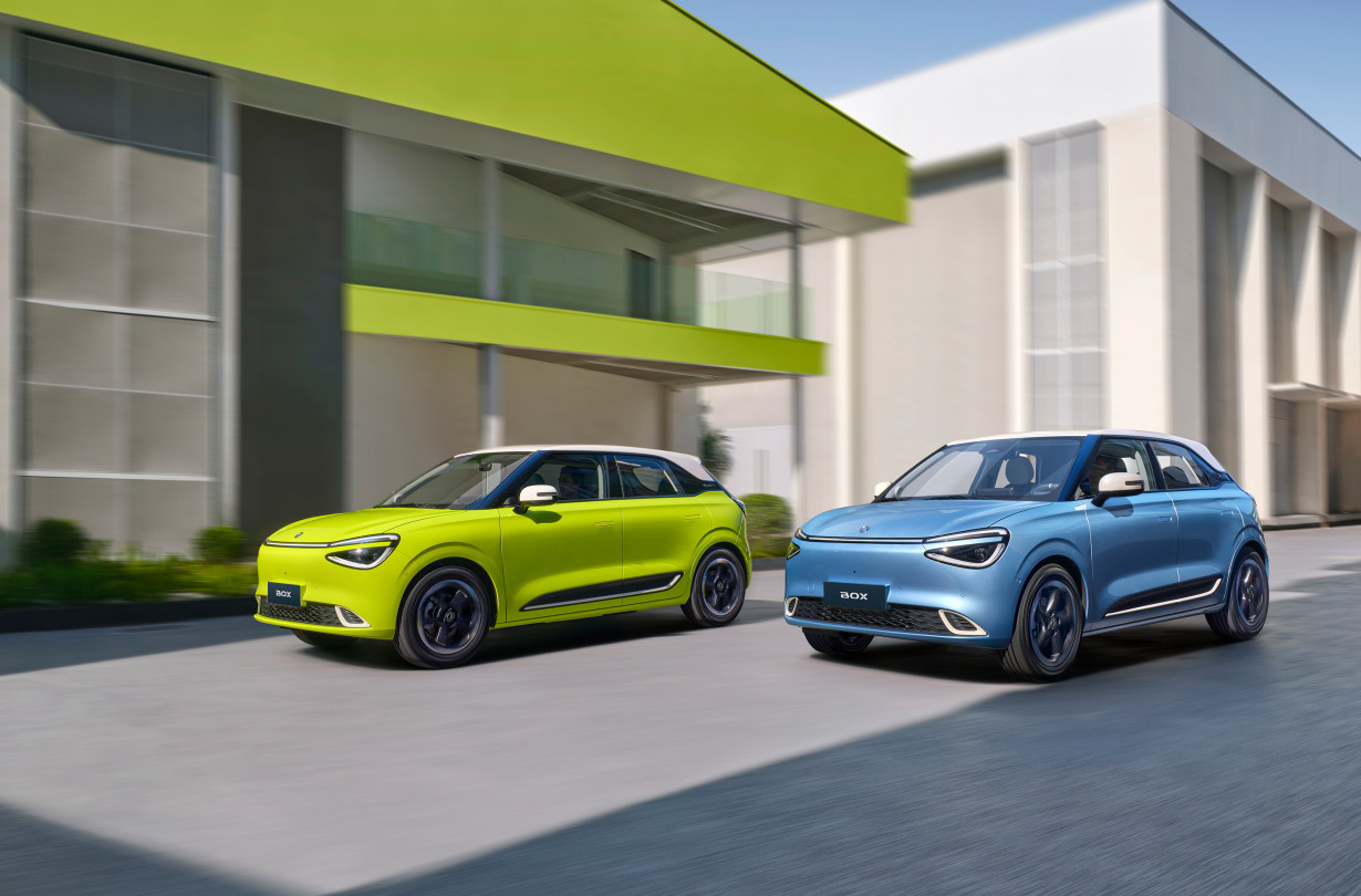 Η Dongfeng Motor έρχεται να προστεθεί στο portfolio του Spanos Group και να αναβαθμίσει την ελληνική αγορά προσφέροντας μοντέλα που ξεχωρίζουν σε τεχνολογία, εξοπλισμό άνεσης και ασφάλειας, value for money και εμφάνιση. Dongfeng BOX
