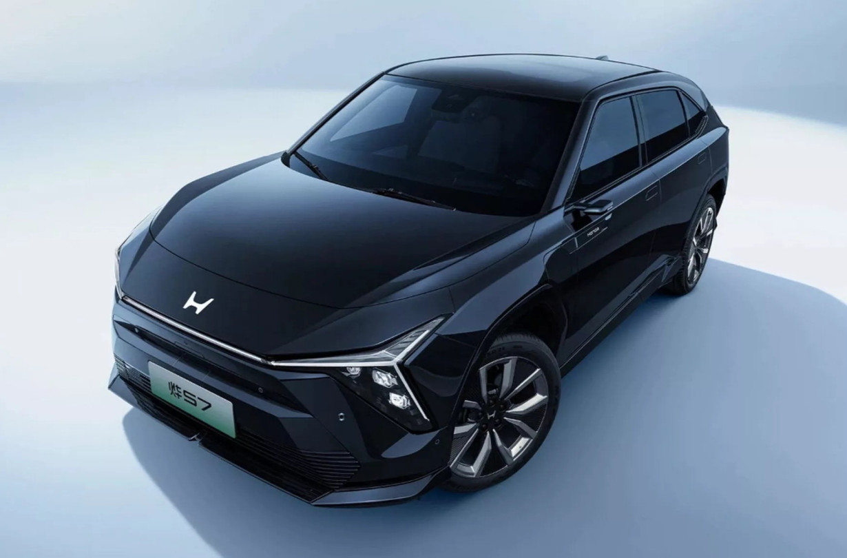 To Honda S7 είναι ένα υπέροχο ηλεκτρικό SUV, κατασκευασμένο με τους Κινέζους για τους Κινέζους. Honda S7