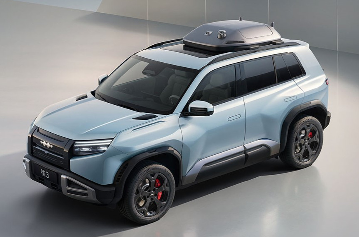 Μαζί με το νέο Suzuki e Vitara, πληθαίνουν οι επιλογές για όποιον αναζητά ένα ηλεκτρικό «τζιπάκι». Bao Tai 3