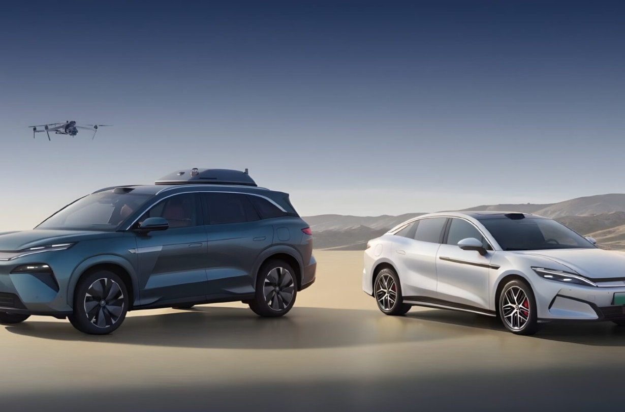 Με 1.086 ίππους, κινητήρα που στροφάρει στις 30.000 rpm και αυτονομία 400 km σε πέντε λεπτά η BYD κάνει για άλλη μια φορά επίδειξη τεχνολογικής ισχύος BYD Tang L and Han L