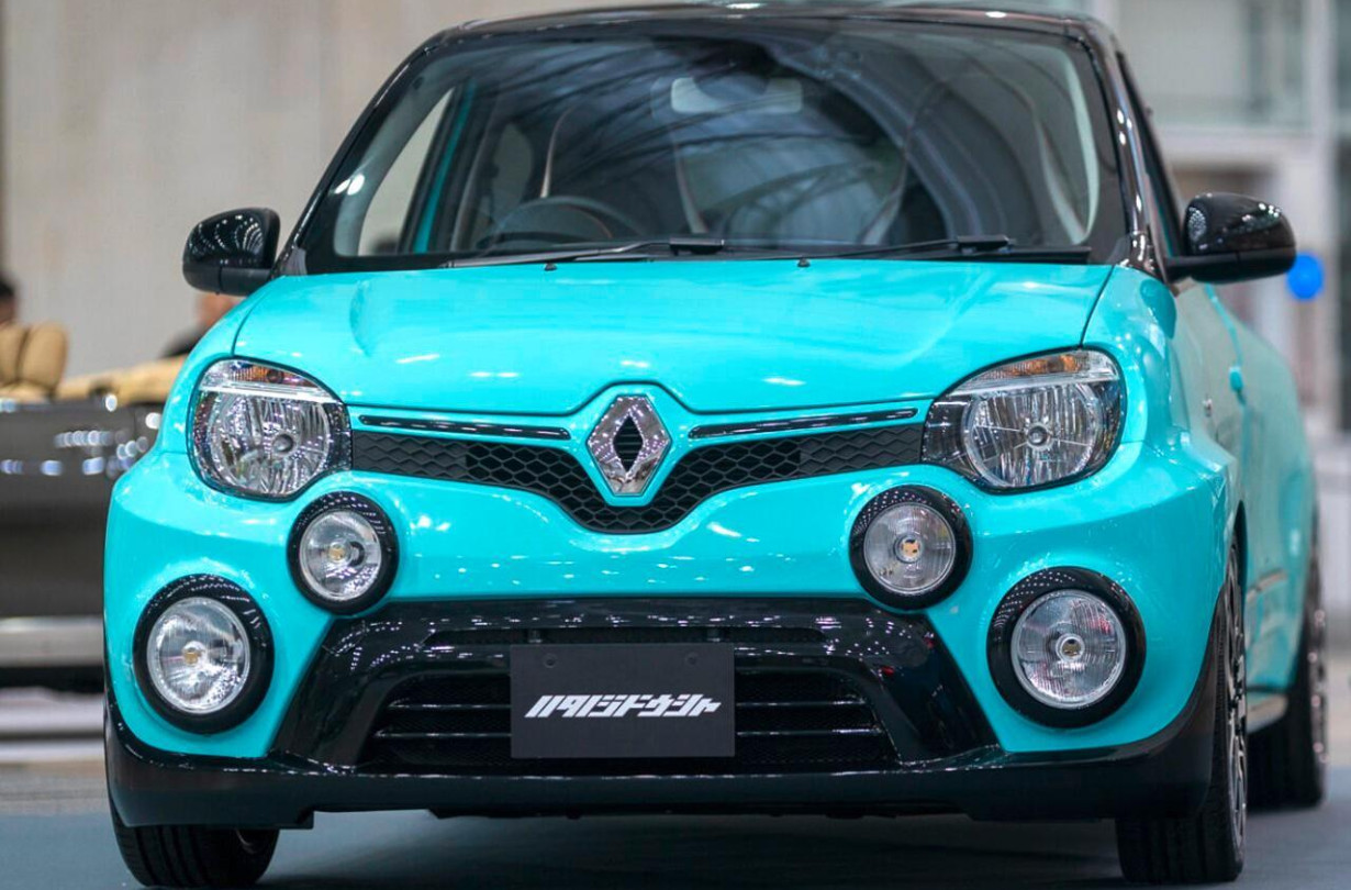 Όντας πισωκίνητο και πισωμήχανο, το μικρό γαλλικό αποκτά τη ζόρικη έκδοση που πάντα έλειπε από την γκάμα του. Renault Twingo