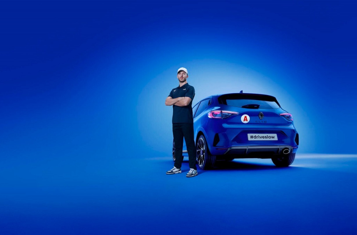 Κεντρικό πρόσωπο στην νέα καμπάνια της Renault για την οδική ασφάλεια είναι ο πιλότος της Formula 1, Pierre Gasly Renault Safety Program