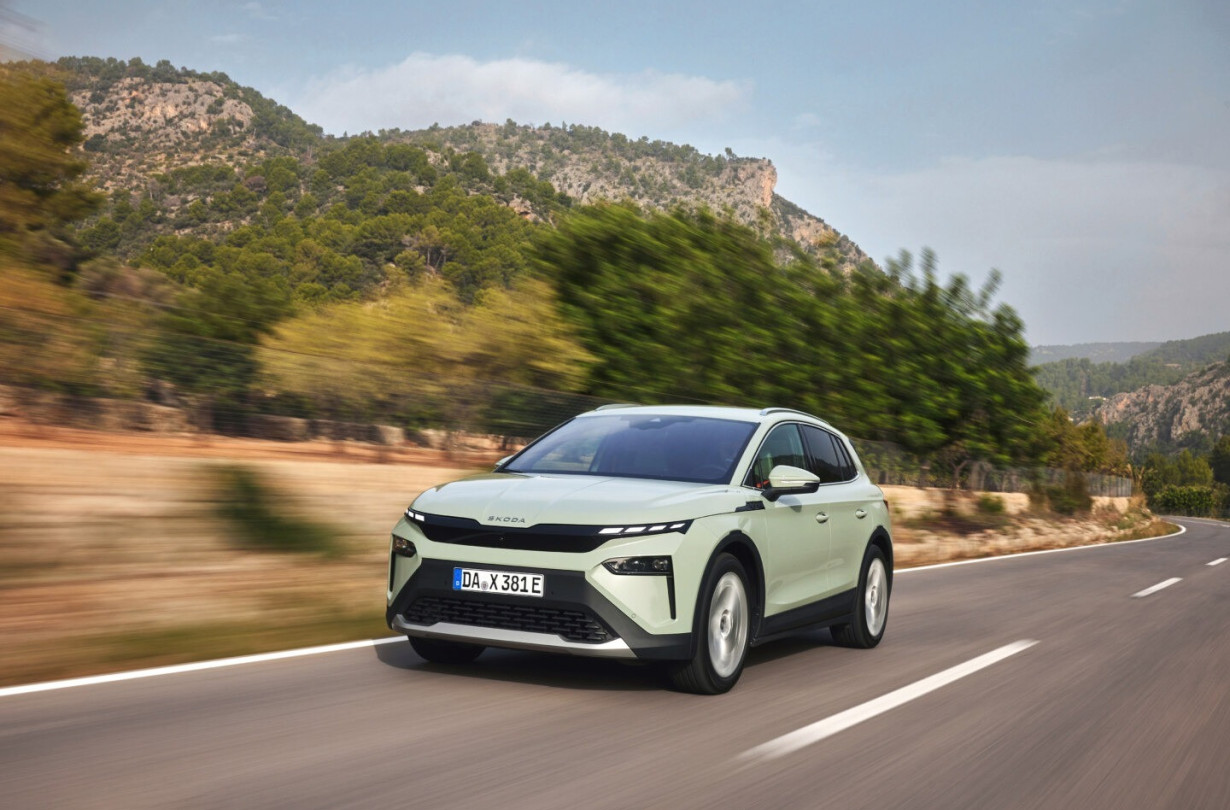 Το 2024 η Škoda παρέδωσε 926.600 αυτοκίνητα, αύξηση της τάξης του 6,9% σε σχέση με το 2023 Škoda Elroq