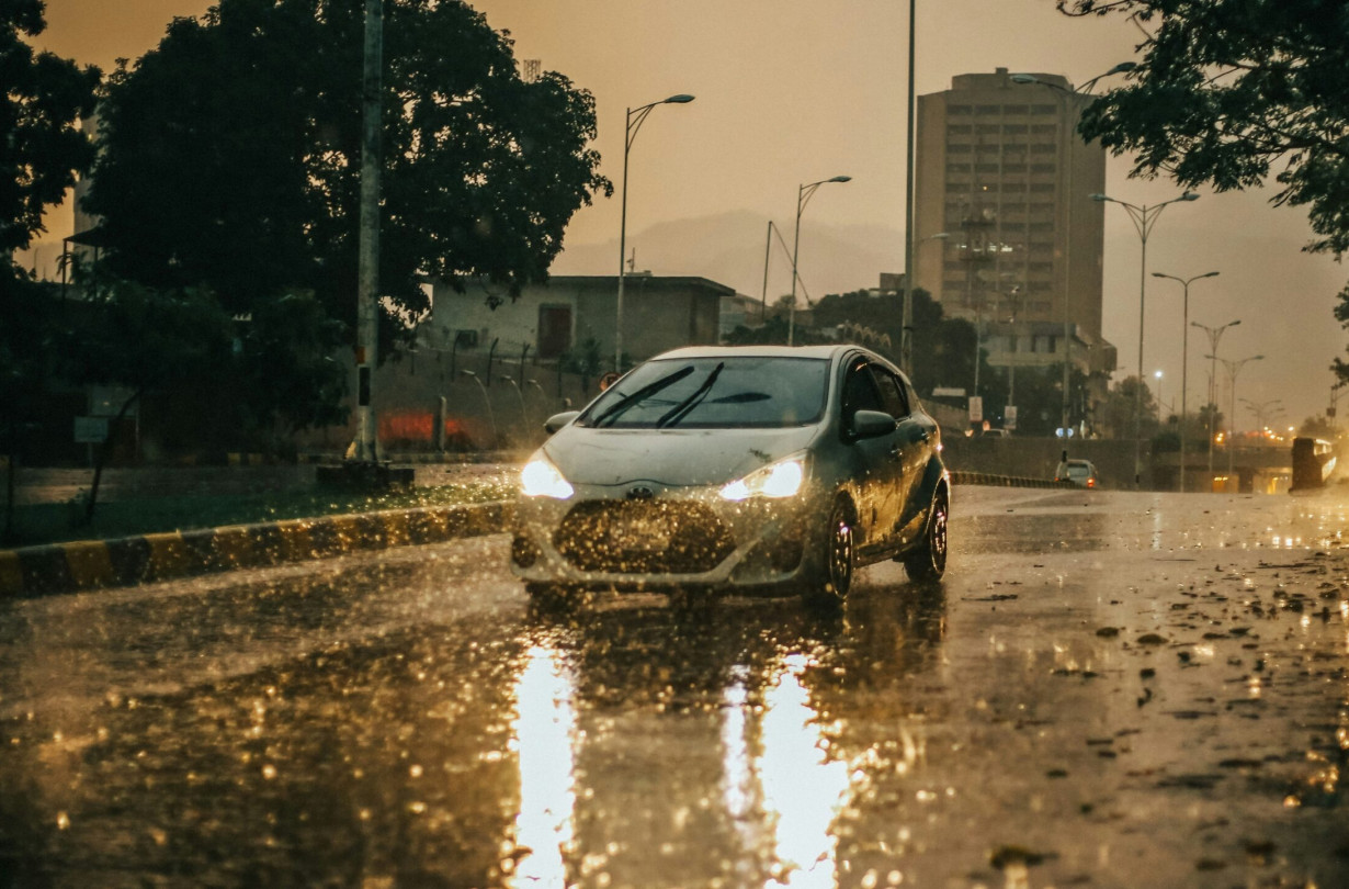 cars in natural disaster