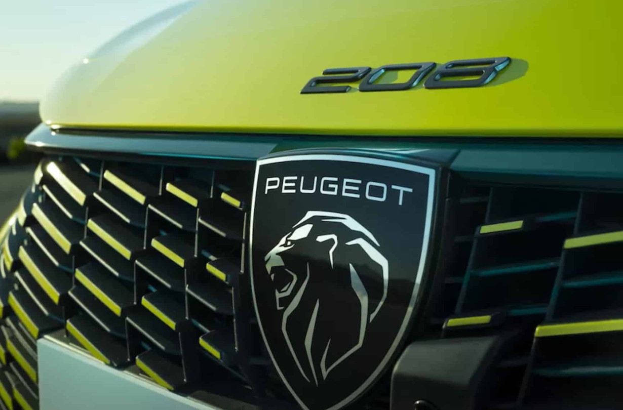 Peugeot e-208 GTi
