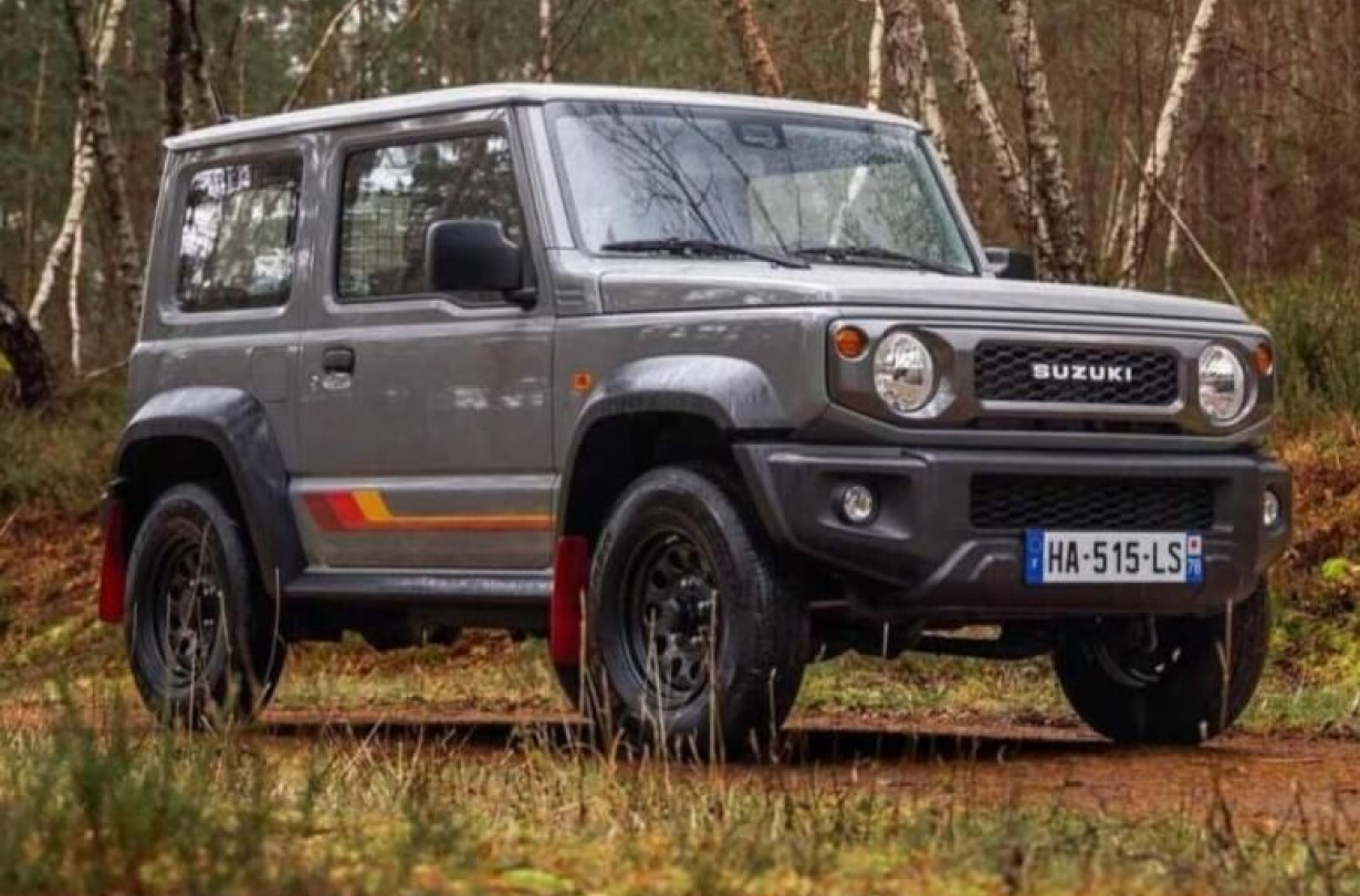 Πλέον, το δημοφιλές off-roader δεν μπορεί να αγοραστεί καινούργιο ούτε ως επαγγελματικό. Suzuki Jimny