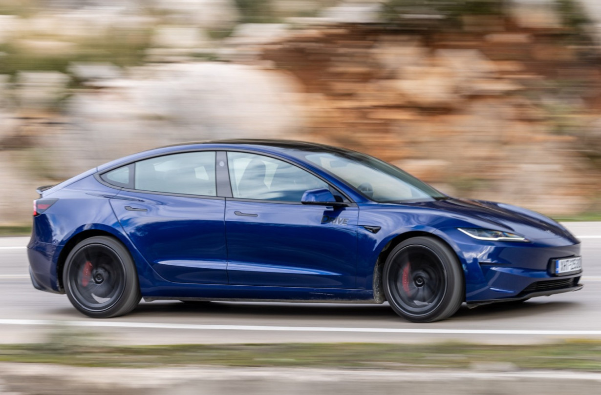 Αν το Model 3 ήταν ήδη εξαιρετικά ανταγωνιστικό στα χρήματά του, τώρα γίνεται αχτύπητο. Model 3