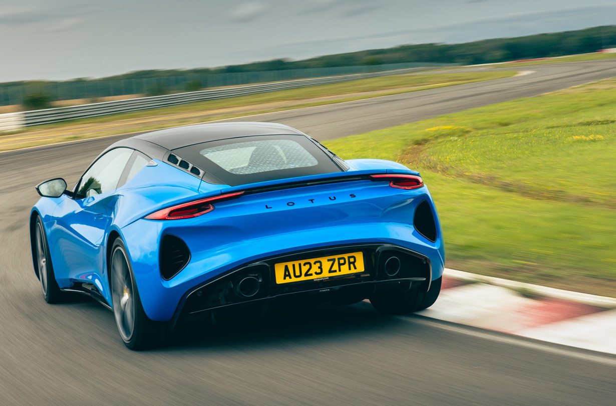Δεν προβλέπεται περαιτέρω εξέλιξη του V6 της Lotus Emira καθώς δεν πληροί τις προδιαγραφές εκπομπών Euro 7 Lotus Emira
